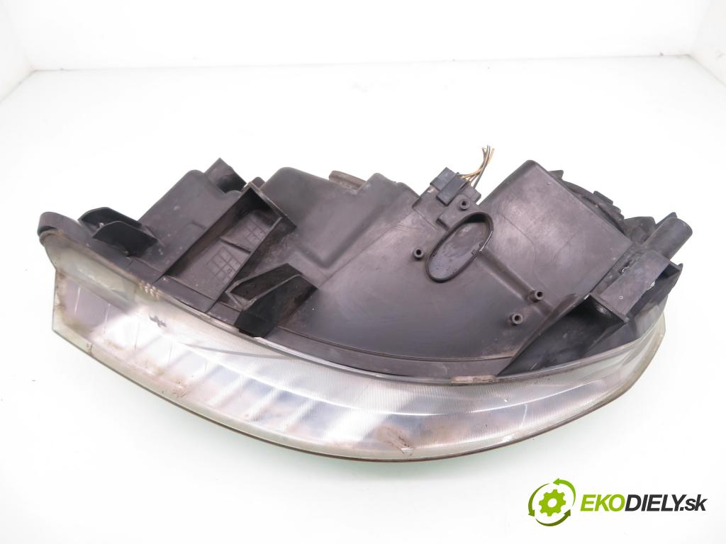 RENAULT SCENIC II (JM0/1_) MINIVAN 2007 78,00 1.5 dCi 106 - K9K 732 1461,00 Svetlo PP 