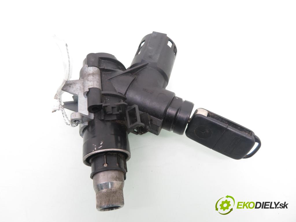 MERCEDES-BENZ KLASA A (W168) HB 2002 70,00 A 170 CDI 95 - OM 668.942 1689,00 spinačka  (Spínacie skrinky a kľúče)