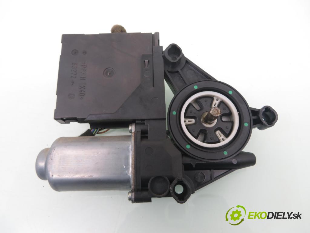 VW CADDY III Furgon (2KA, 2KH, 2CA, 2CH) FURGON 2004 51,00 2.0 SDI - BDJ 1968,00 motorek sťahovaní oken LP 1K0959793C ; 1T0959701