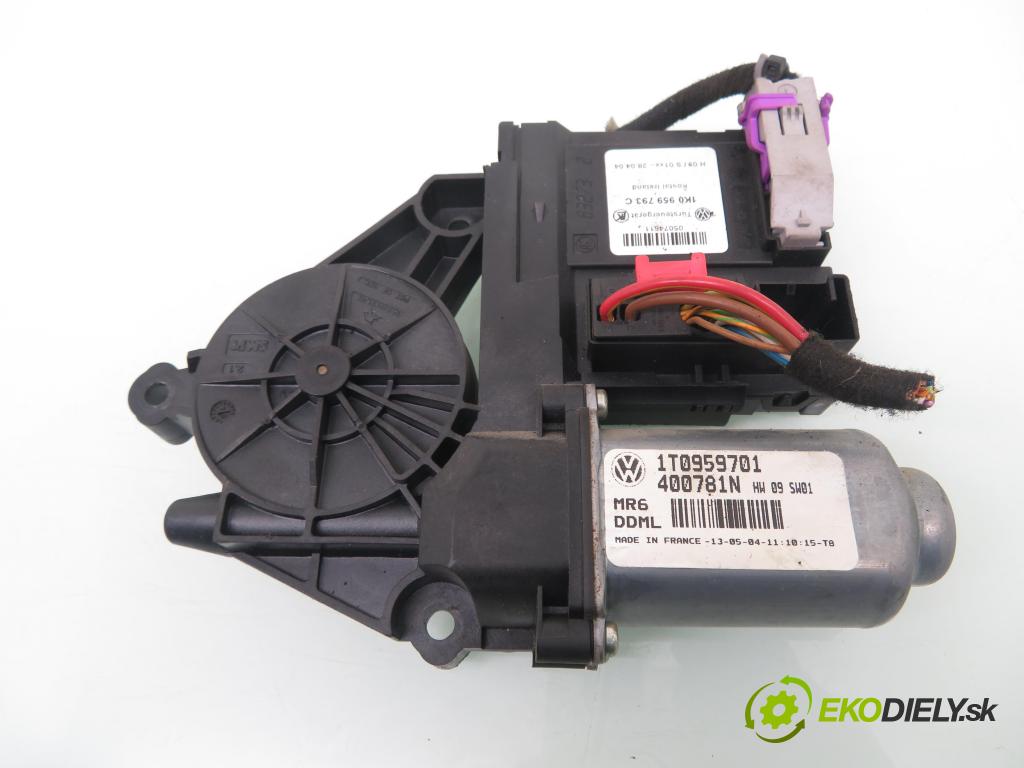 VW CADDY III Furgon (2KA, 2KH, 2CA, 2CH) FURGON 2004 51,00 2.0 SDI - BDJ 1968,00 motorek sťahovaní oken LP 1K0959793C ; 1T0959701