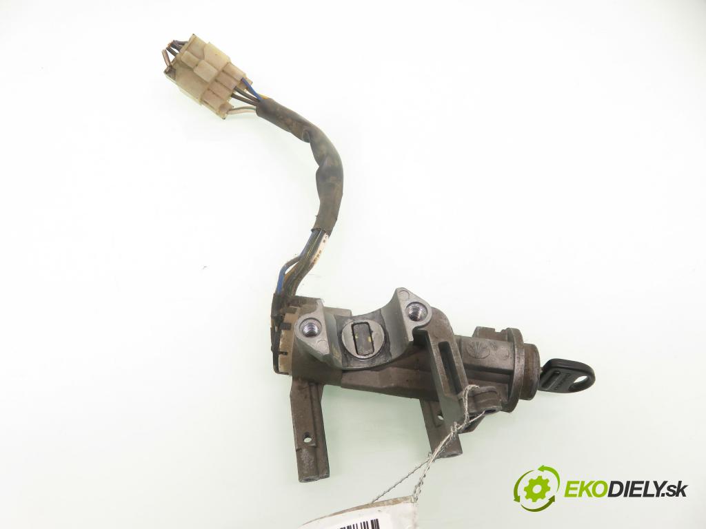 DAEWOO TICO (KLY3) HB 1996 35,00 0.8 48 - F8C 796,00 spinačka  (Spínacie skrinky a kľúče)