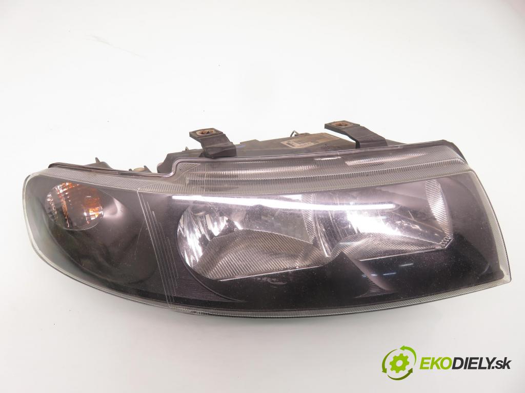 SEAT LEON (1M1) HB 1999 74,00 1.6 - AKL 1595,00 Svetlo PP 1M1941002D ; 67742701