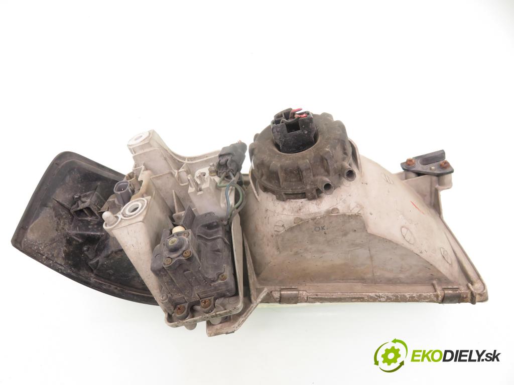 MAZDA DEMIO (DW) HB 1999 46,00 1.3 i 16V (DW3W) - B3 ME 1324,00 Svetlo LP