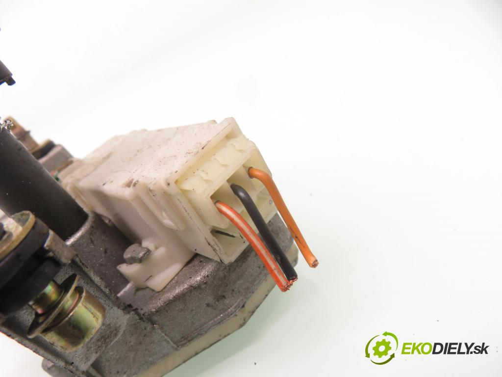 FIAT PUNTO (176_) HB 1997 40,00 55 1.1 - 176 A6.000 1108,00 Motorček stierače zadné TGE430B ; 79300183