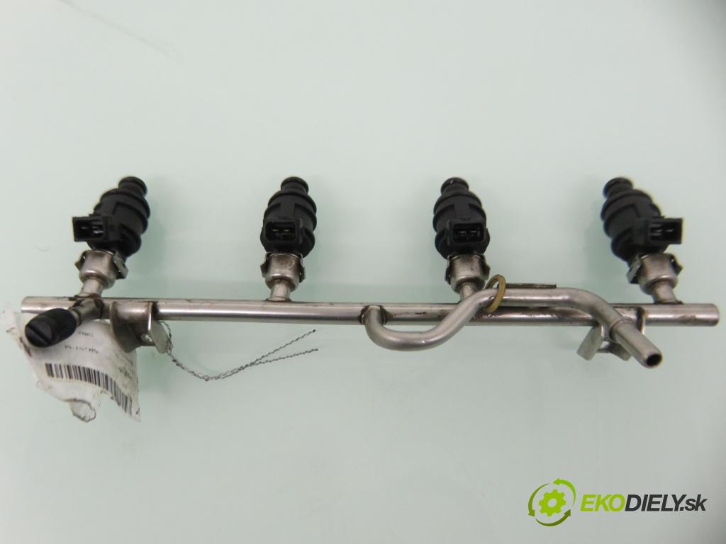 OPEL SIGNUM KOMBI 2003 90,00 1.8 - Z 18 XE 1796,00 Lišta vstrekovacia 5WK93151 ; 90536149 (Vstrekovacie lišty)