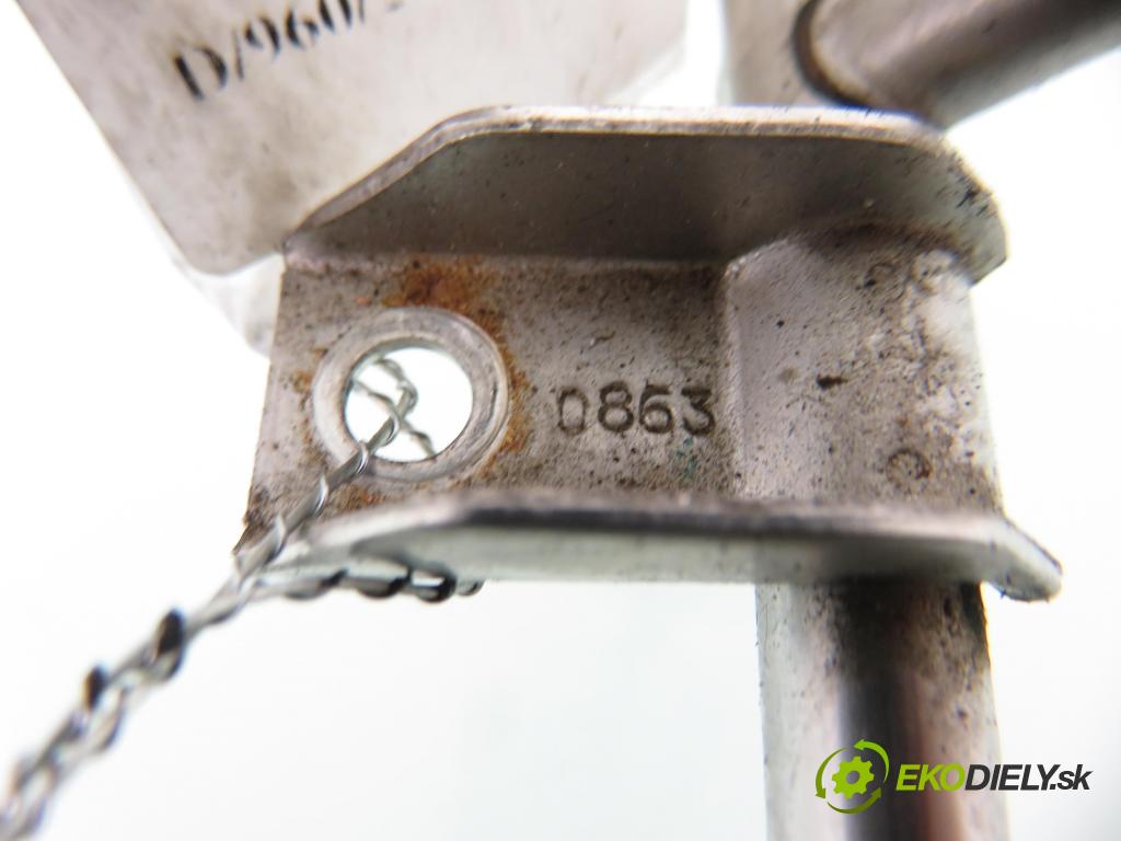 OPEL SIGNUM KOMBI 2003 90,00 1.8 - Z 18 XE 1796,00 Lišta vstrekovacia 5WK93151 ; 90536149 (Vstrekovacie lišty)