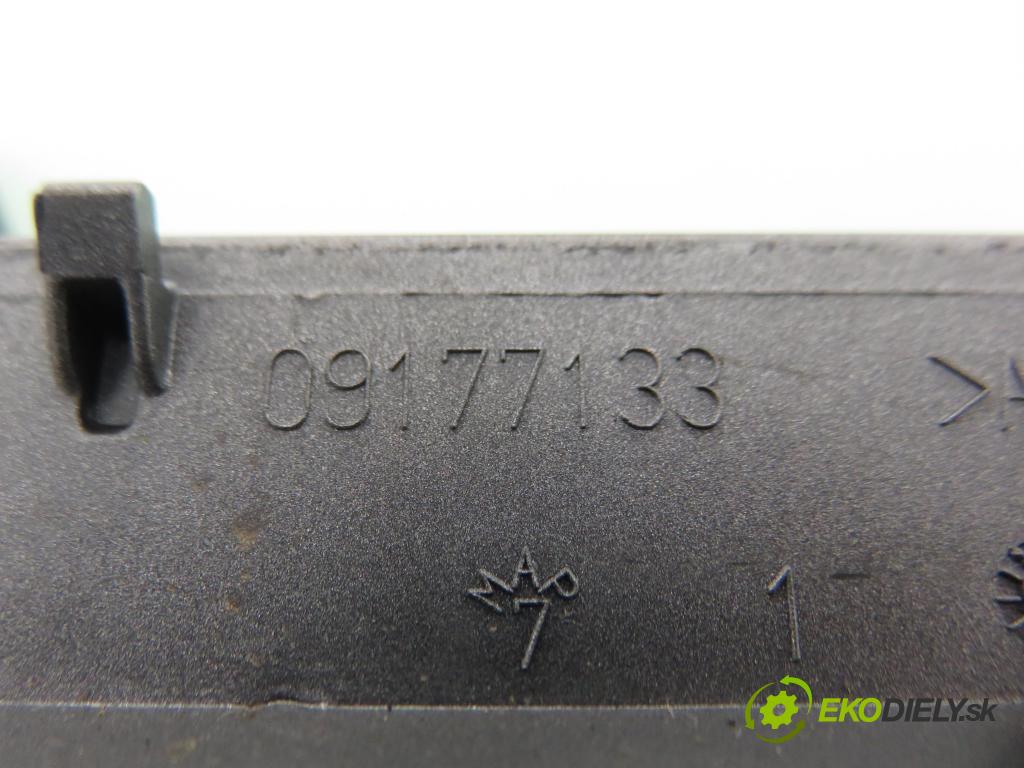 OPEL SIGNUM KOMBI 2003 90,00 1.8 - Z 18 XE 1796,00 RADIO CD 13138246 ; 09177133 ; CDR2005
