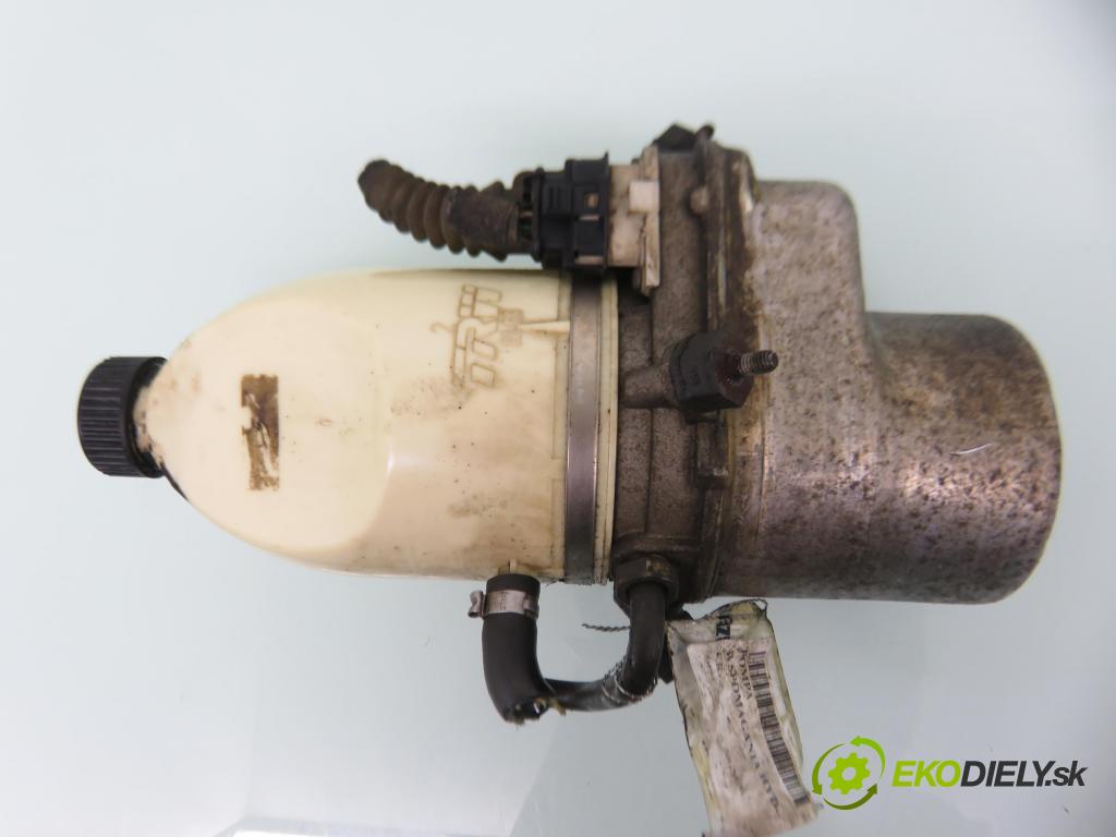 OPEL SIGNUM KOMBI 2003 90,00 1.8 - Z 18 XE 1796,00 Pumpa servočerpadlo