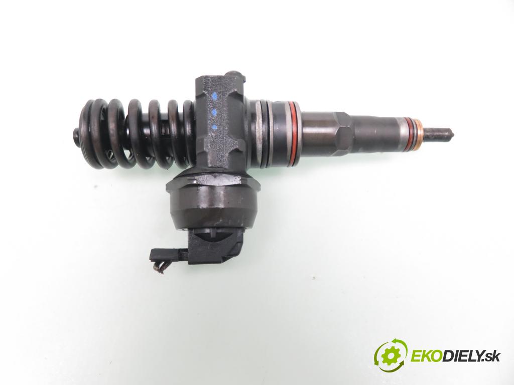 VW PASSAT B5.5 (3B3) KOMBI 2003 96,00 1.9 TDI - AWX 1896,00 Vstrekovač 038130073AL ; 0414720037 (Vstrekovače)