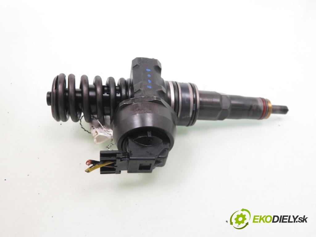 VW PASSAT B5.5 (3B3) KOMBI 2003 96,00 1.9 TDI - AWX 1896,00 Vstrekovač 038130073AL ; 0414720037 (Vstrekovače)