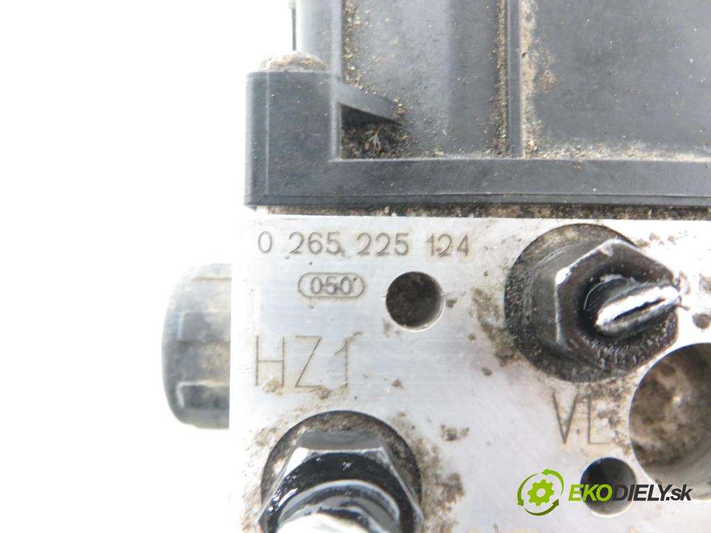 VW PASSAT B5.5 Variant (3B6) KOMBI 2001 96,00 1.9 TDI - AWX 1896,00 Pumpa ABS 0265950055 ; 0265225124 ; 4B0614517G (Pumpy ABS)