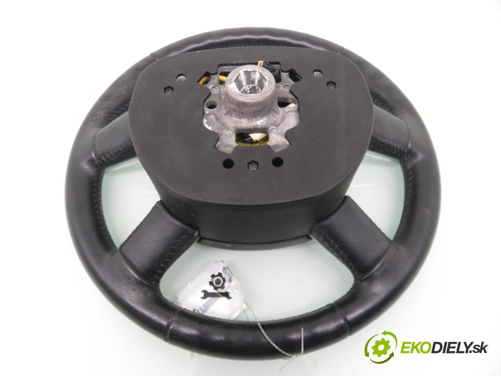 FORD FOCUS C-MAX (DM2) MINIVAN 2003 74,00 1.6 - HWDA 1596,00 Volant  (Volanty)