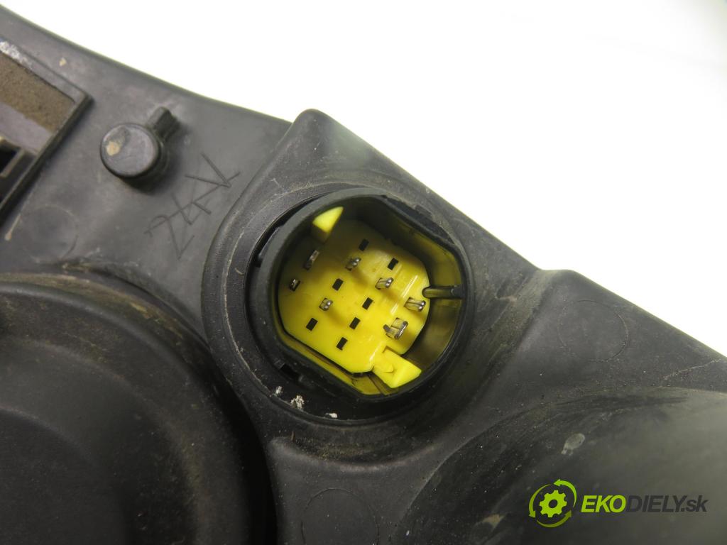FIAT PUNTO (188_) HB 2003 44,00 1.2 Bifuel - 188 A4.000 1242,00 Svetlo LP 