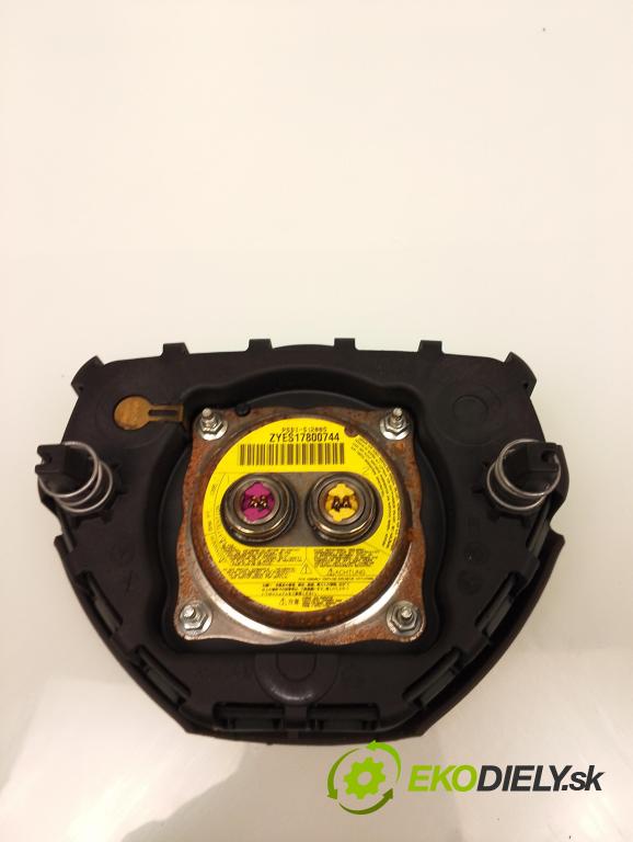 OPEL ASTRA H Kombi (A04) KOMBI 2005 59,00 1.7 CDTI - Z 17 DTL 1686,00 Volant 13150288AH ; 13111344 (Volanty)