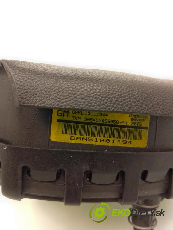 OPEL ASTRA H Kombi (A04) KOMBI 2005 59,00 1.7 CDTI - Z 17 DTL 1686,00 Volant 13150288AH ; 13111344 (Volanty)