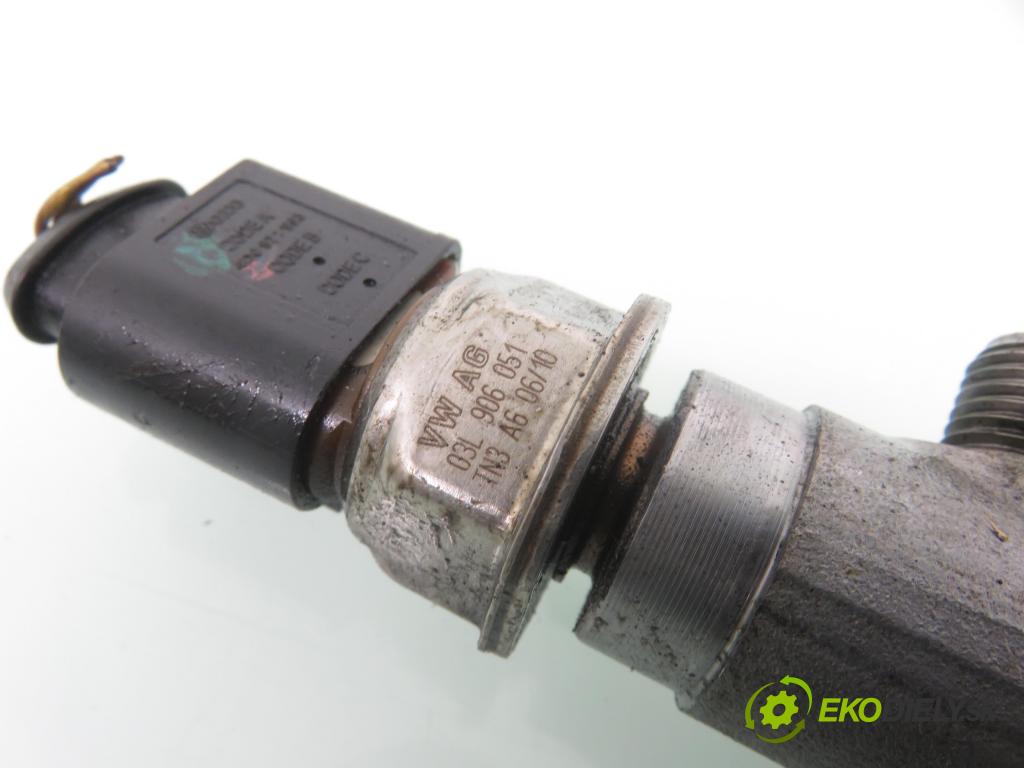 VW JETTA III (1K2) SEDAN 2010 77,00 1.6 TDI - CAYC 1598,00 Lišta vstrekovacia 03L130089B ; 03L906051 (Vstrekovacie lišty)