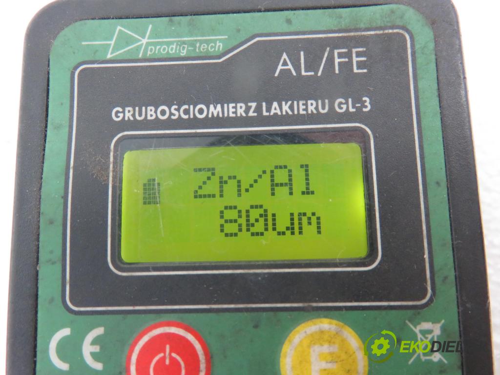 TOYOTA YARIS (_P9_) HB 2006 51,00 1.0 VVT-i (KSP90_) - 1KR-FE 998,00 kapota 1F8 (Kapoty)