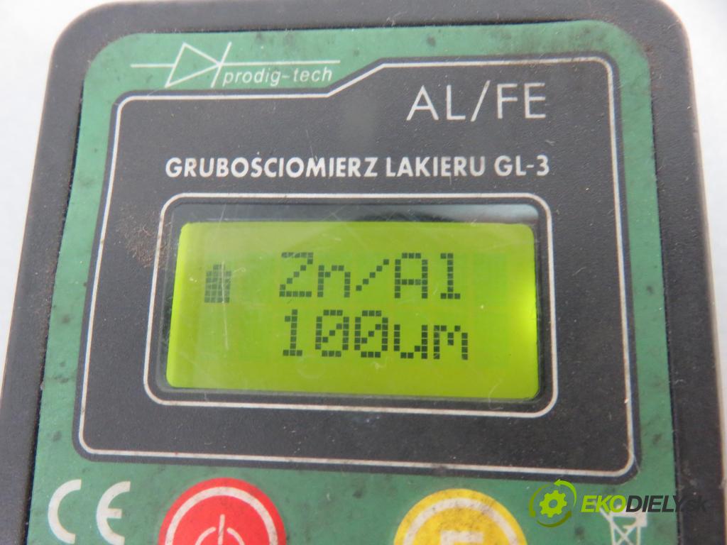 TOYOTA YARIS (_P9_) HB 2006 51,00 1.0 VVT-i (KSP90_) - 1KR-FE 998,00 kapota 1F8 (Kapoty)