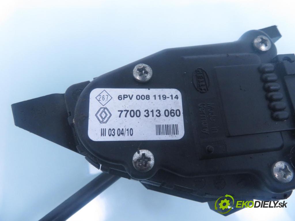 OPEL VIVARO A Skrzynia (X83) CHLODNIA 2006 66,00 2.0 CDTI 90 - M9R 782 1995,00 Potenciometer plynu 6PV00811914 ; 7700313060 (Pedále)