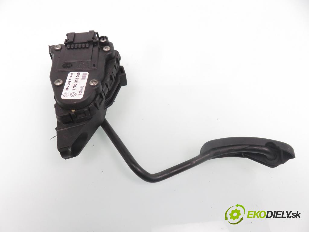 OPEL VIVARO A Skrzynia (X83) CHLODNIA 2006 66,00 2.0 CDTI 90 - M9R 782 1995,00 Potenciometer plynu 6PV00811914 ; 7700313060 (Pedále)