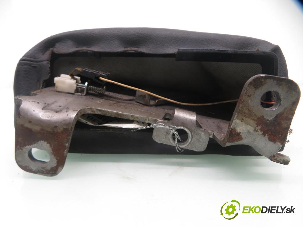 OPEL VIVARO A Skrzynia (X83) CHLODNIA 2006 66,00 2.0 CDTI 90 - M9R 782 1995,00 PÁKA: brzdy MANUÁLNY: 8200415115 ; 93854507