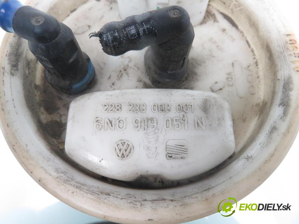 VW POLO (6N2) HB 2000 44,00 1.4 60 - AKK 1390,00 Pumpa paliva 6N0919051N ; 228233003001