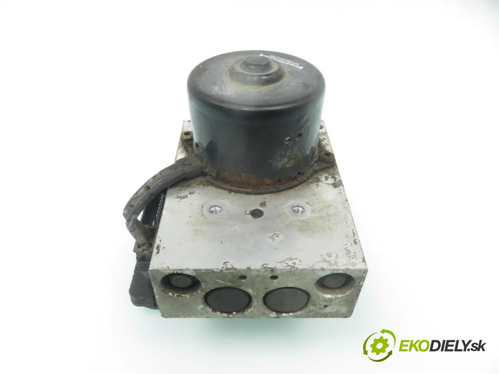 SKODA OCTAVIA I (1U2) SEDAN 1998 74,00 1.6 - AEH 1595,00 Pumpa ABS 1J0614217C ; 10020401434 ; 1J0907379H (Pumpy ABS)