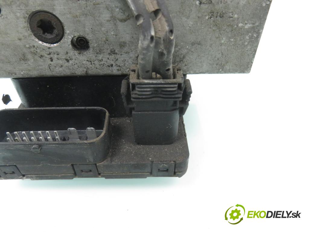 SKODA OCTAVIA I (1U2) SEDAN 1998 74,00 1.6 - AEH 1595,00 Pumpa ABS 1J0614217C ; 10020401434 ; 1J0907379H (Pumpy ABS)