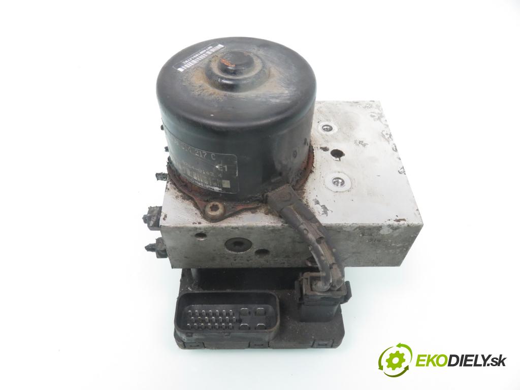 SKODA OCTAVIA I (1U2) SEDAN 1998 74,00 1.6 - AEH 1595,00 Pumpa ABS 1J0614217C ; 10020401434 ; 1J0907379H (Pumpy ABS)