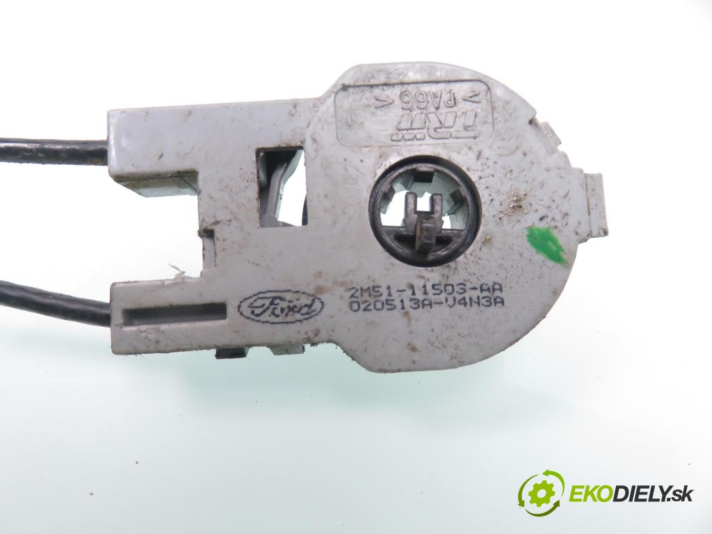 FORD FOCUS (DAW, DBW) HB 2002 74,00 1.6 16V 100 - FYDA 1596,00 lanko panel topení 2M5111504AA ; 2M5111503AA