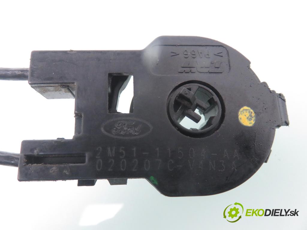 FORD FOCUS Turnier (DNW) KOMBI 2004 85,00 1.8 TDCi - F9DA 1753,00 lanko panel topení 2M5111503AA ; 2M5111504AA