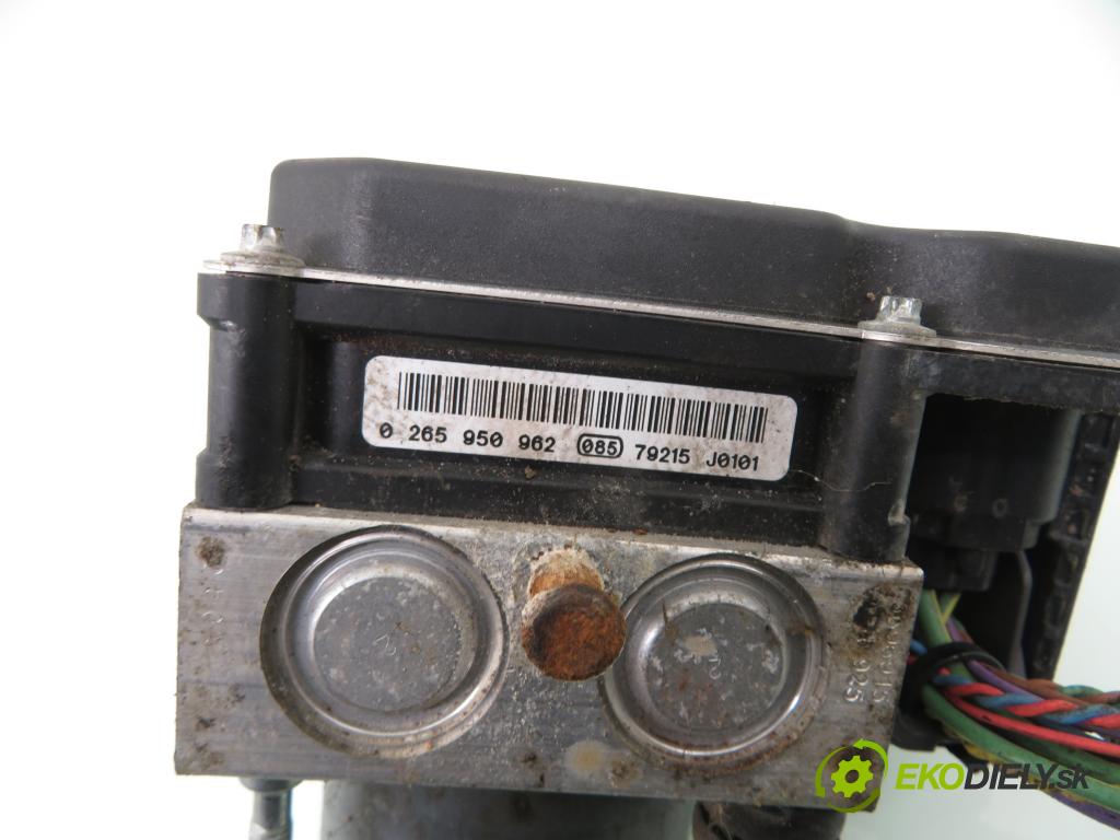 CITROEN C4 Picasso I (UD_) MINIVAN 2008 100,00 2.0 HDi 138 - RHJ (DW10BTED4) 1997,00 Pumpa ABS 0265950962 ; 9665106680 (Pumpy ABS)