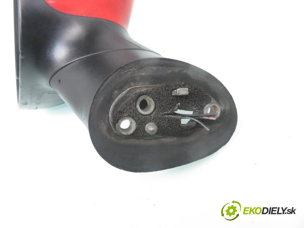 FIAT GRANDE PUNTO (199_) HB 2006 70,00 1.4 16V 95 - 199 A6.000 1368,00 Spätné zrkadlo LE 