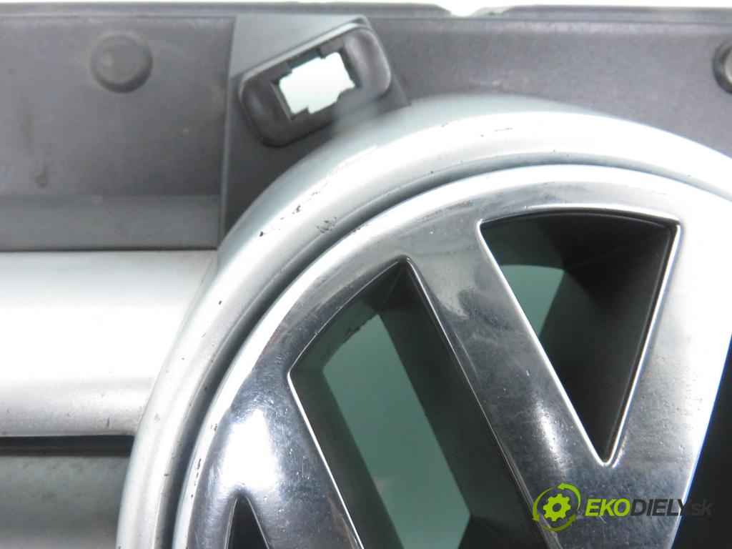 VW GOLF IV (1J1) HB 2000 66,00 1.9 TDI - AGR 1896,00 Mriežka / maska 1J0853651H ; 1J0853655G
