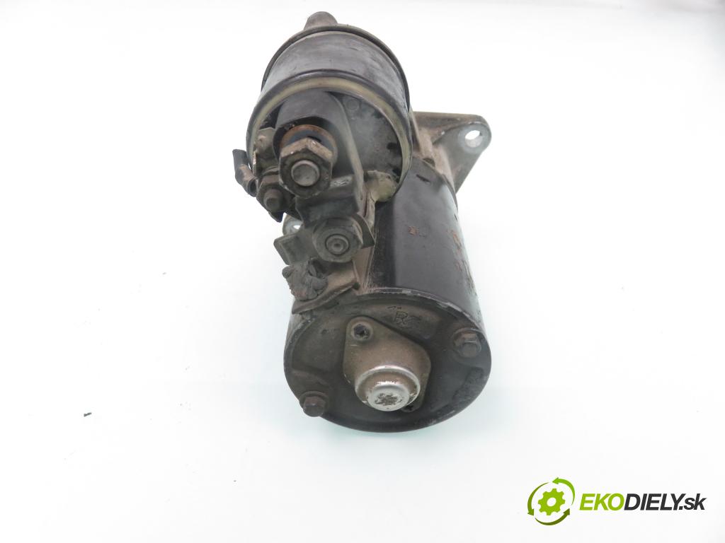 OPEL SIGNUM KOMBI 2003 90,00 1.8 - Z 18 XE 1796,00 startér 0001107405 ; 1005831153 (Startér)