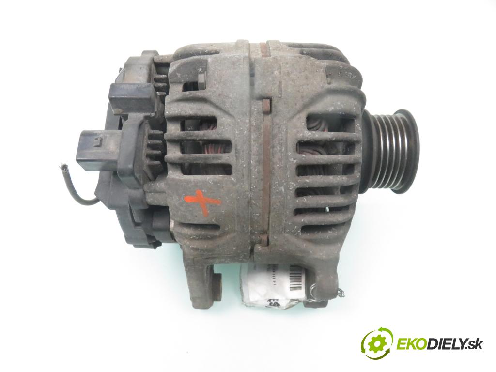 VW POLO (6N2) HB 2001 37,00 1.0 MPI 50 - AUC 999,00 Alternátor 037903025M ; 0124325013 (Alternátor)