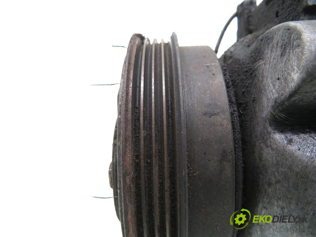 AUDI A4 Avant (8D5, B5) KOMBI 1999 81,00 1.9 TDI - AVG 1896,00 KOMPRESOR: klimatizace 8D0260805D (Kompresory)