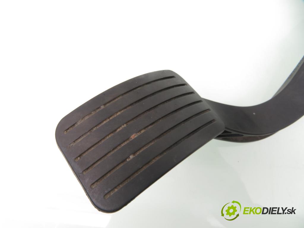 CITROEN C4 Picasso I (UD_) MINIVAN 2008 100,00 2.0 HDi 138 - RHJ (DW10BTED4) 1997,00 Potenciometer plynu 0280755044 ; 9654725380 (Pedále)