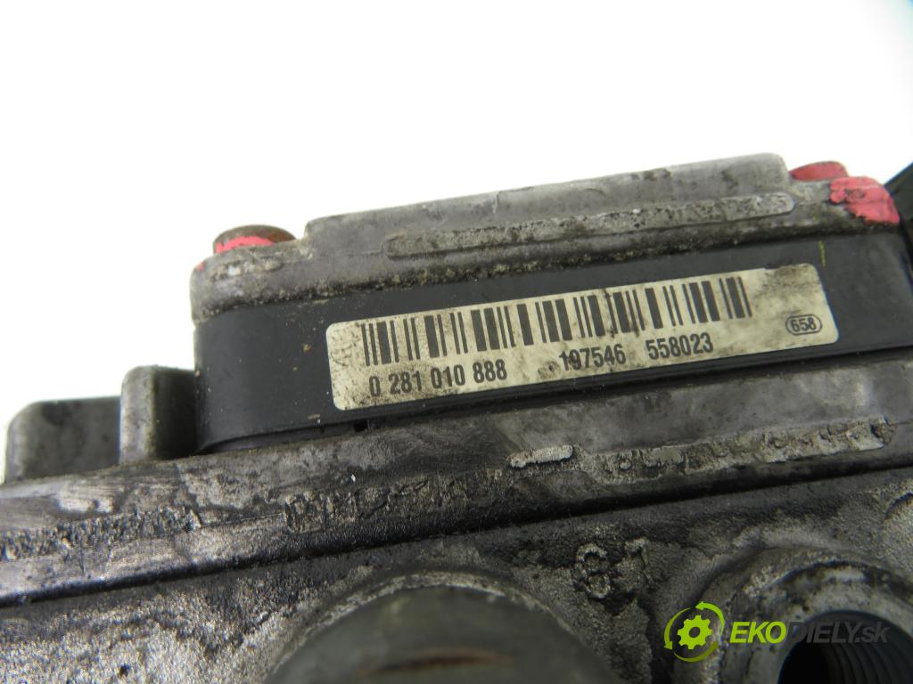 OPEL ZAFIRA A Nadwozie Wielkopojemne (MPV) (T98)  MINIVAN 2004 74,00 2.0 DTI 16V 101 - Y 20 DTH 1995,00 Pumpa vstrekovacia 0470504011 ; 09158202 ; 0281010888 (Vstrekovacie čerpadlá)