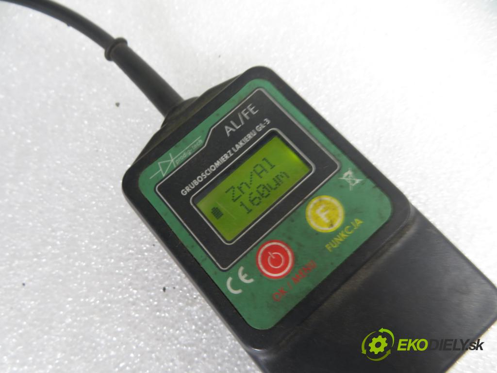 SEAT LEON (1M1) HB 2003 81,00 1.9 TDI 110 - ASV 1896,00 kapota  (Kapoty)