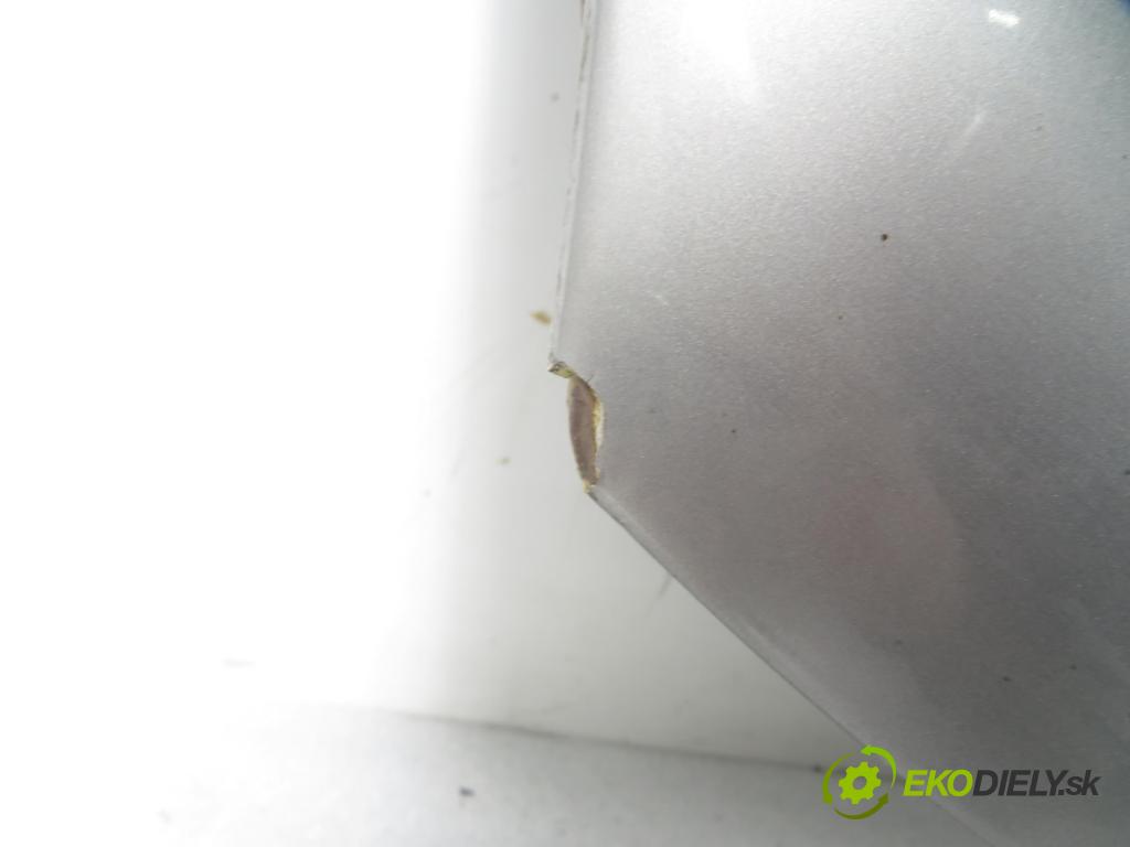 SEAT LEON (1M1) HB 2003 81,00 1.9 TDI 110 - ASV 1896,00 kapota  (Kapoty)