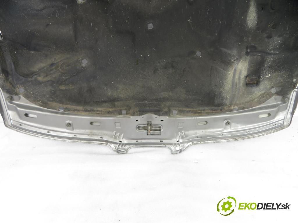 SEAT LEON (1M1) HB 2003 81,00 1.9 TDI 110 - ASV 1896,00 kapota  (Kapoty)