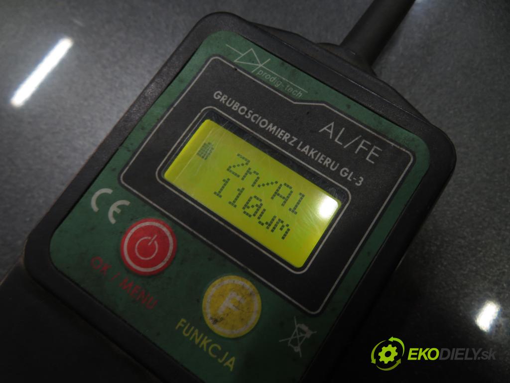 FORD FOCUS sedan (DFW) SEDAN 2004 96,00 2.0 16V - EDDF 1988,00 kapota USA (Kapoty)