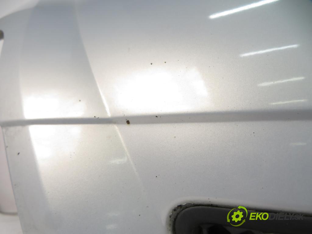 RENAULT SCENIC I (JA0/1_) CROSSOVER 2001 75,00 1.9 dCi RX4 102 - F9Q 740 1870,00 kapota RX4 (Kapoty)