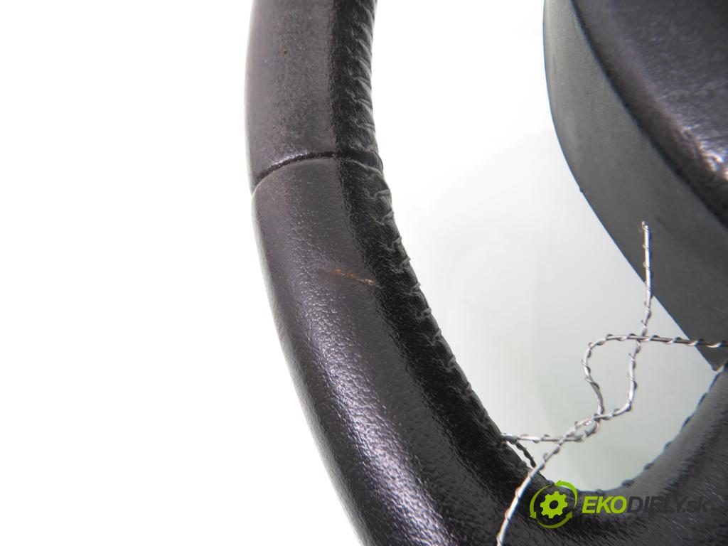 FORD FIESTA V (JH_, JD_) HB 2004 59,00 1.4 16V - FXJB 1388,00 Volant 2S6A3600D ; 2S6AA042B85 (Volanty)