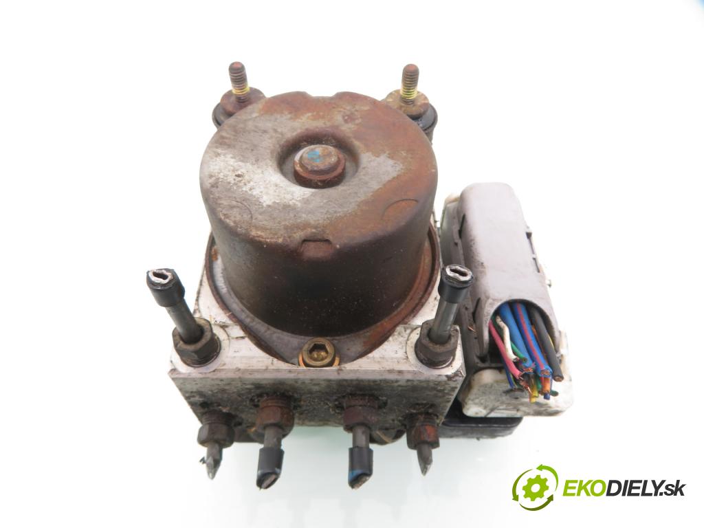 MAZDA DEMIO (DW) HB 1999 46,00 1.3 i 16V (DW3W) - B3 ME 1324,00 Pumpa ABS 2054752 (Pumpy ABS)