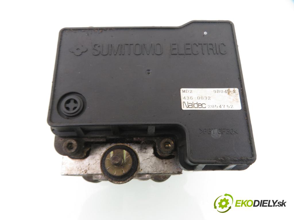 MAZDA DEMIO (DW) HB 1999 46,00 1.3 i 16V (DW3W) - B3 ME 1324,00 Pumpa ABS 2054752 (Pumpy ABS)