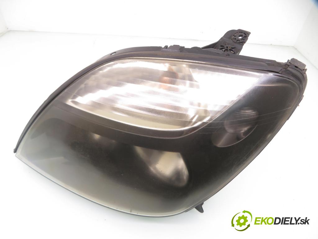 RENAULT SCENIC I (JA0/1_) CROSSOVER 2001 75,00 1.9 dCi RX4 102 - F9Q 740 1870,00 Svetlo LP