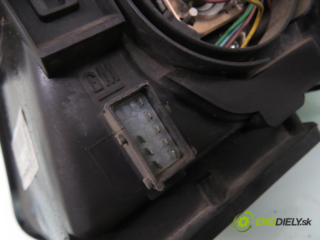 OPEL MERIVA A nadwozie wielkoprzestrzenne (MPV) (X03) HB 2006 74,00 1.7 CDTI 101 - Z 17 DT 1686,00 Svetlo PP 93321053 ; 89308560