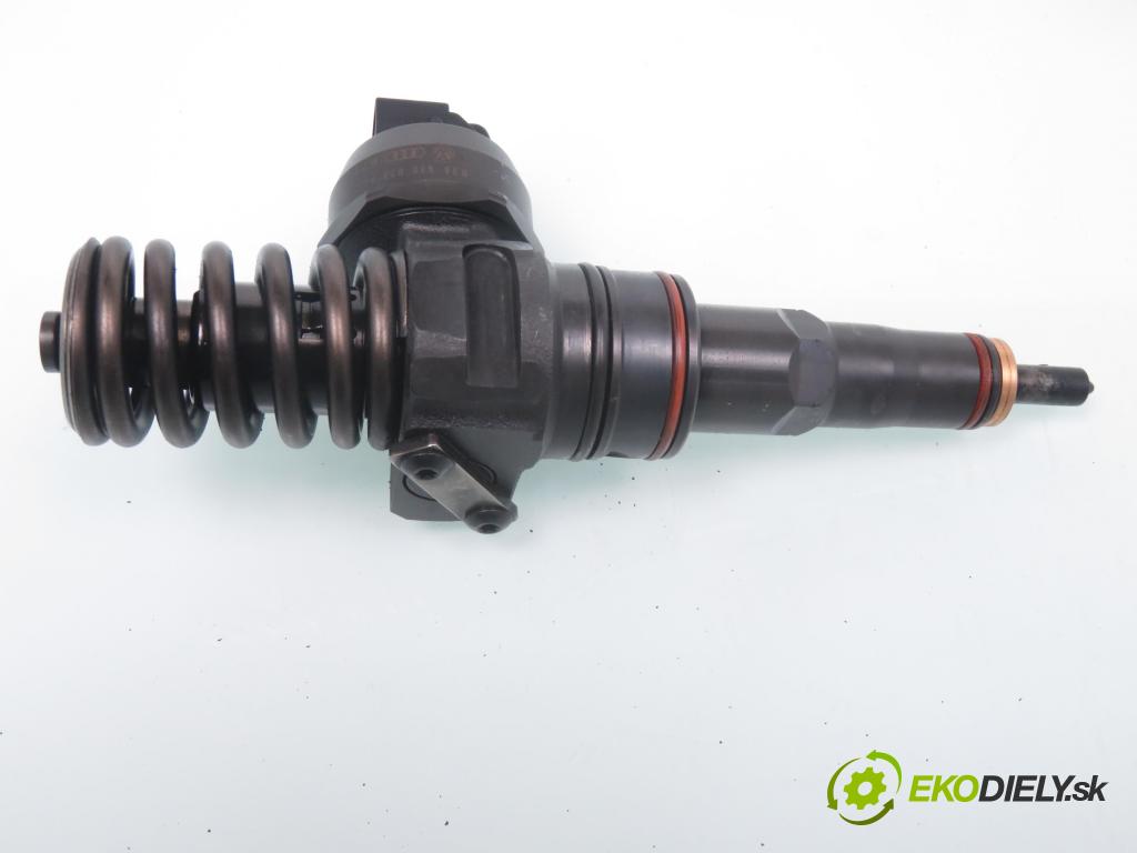 VW PASSAT B5.5 Variant (3B6) KOMBI 2001 96,00 1.9 TDI PD 130 - AVF 1896,00 Vstrekovač 038130073AJ ; 0414720037 (Vstrekovače)